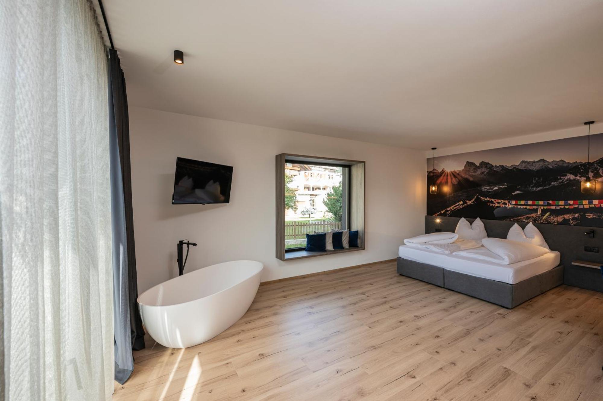 Hotel Montanaris Alpine - Active - Relax Villabassa Esterno foto